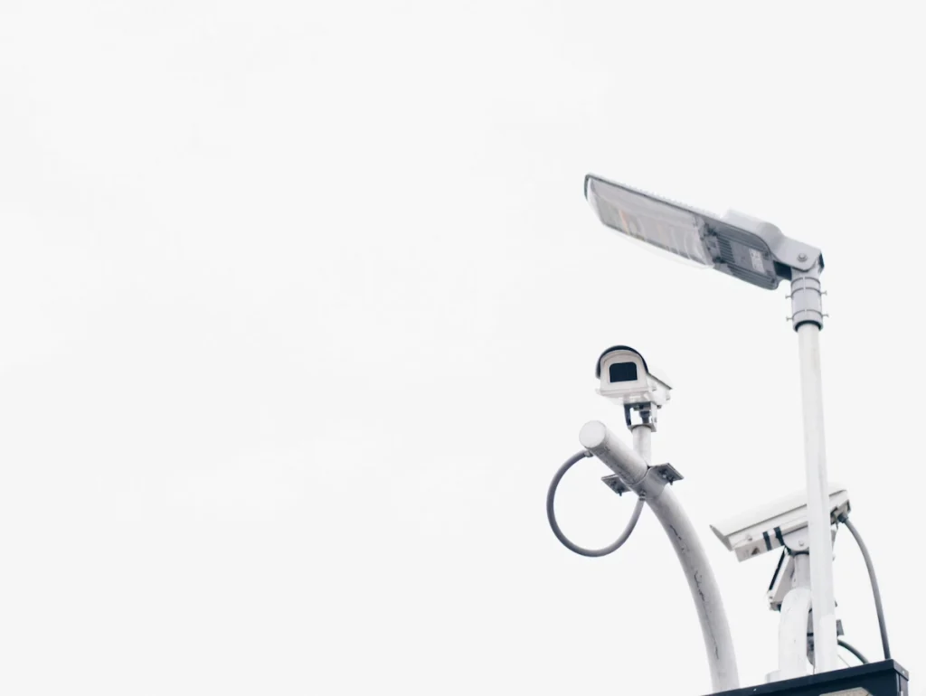 cara agar cctv tidak hitam putih